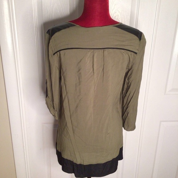 NWT Spense Olive color top sz M - Picture 3 of 4